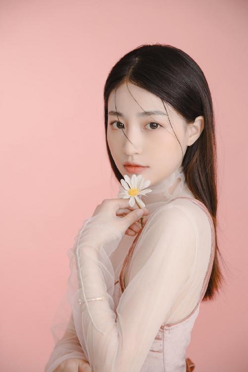 美女扒开大腿让男人桶动漫